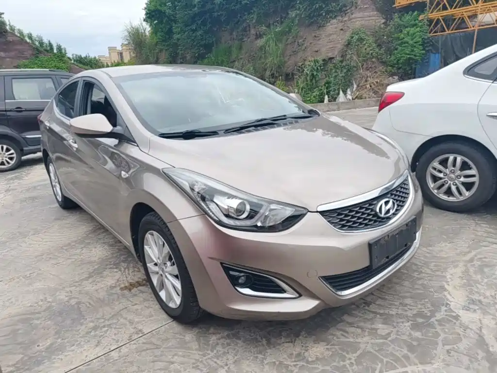 Hyundai Elantra 2018