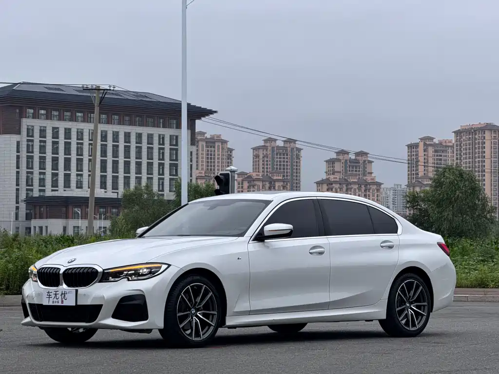 BMW 3 Series 2022