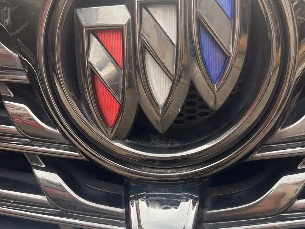 Buick Envision Plus 2020 — фото 16