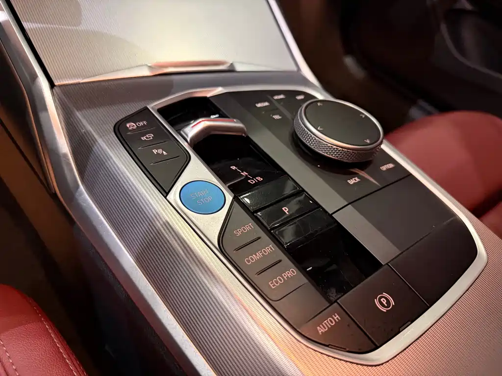 BMW i4 2025 — фото 6