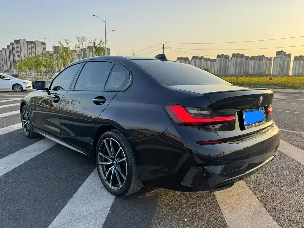 BMW 3 Series 2020
