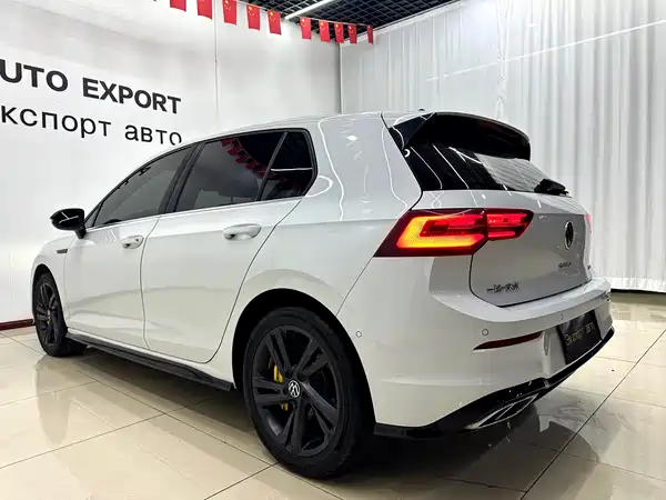 Volkswagen Golf 2022