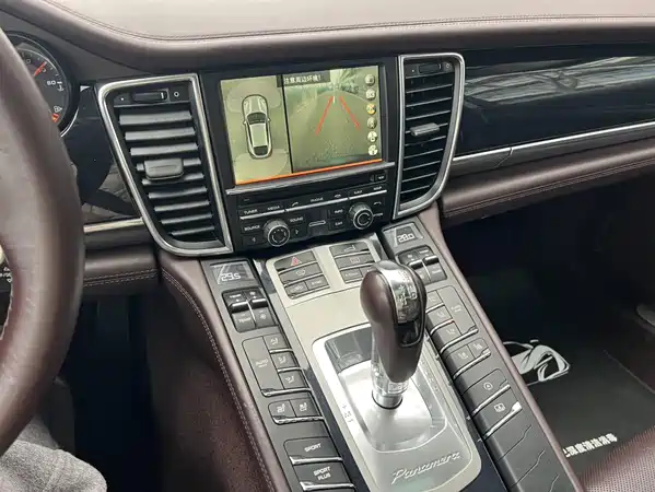 Porsche Panamera 2015