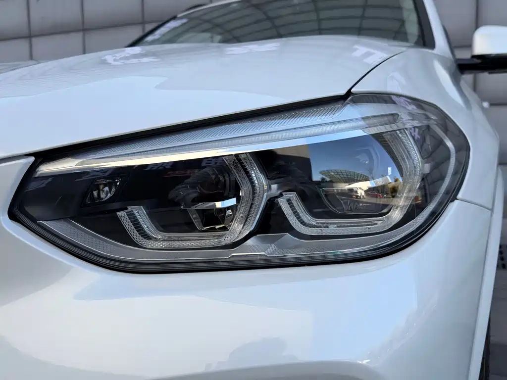 BMW X3 2019 — фото 11