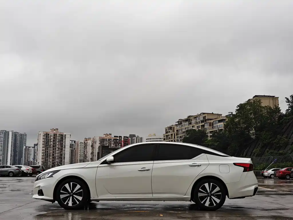 Nissan Teana 2021 — фото 8