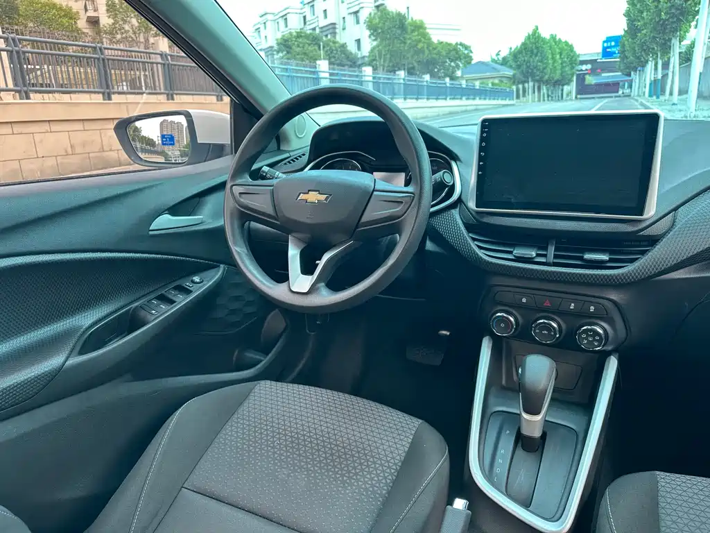 Chevrolet Cavalier 2020 — фото 17