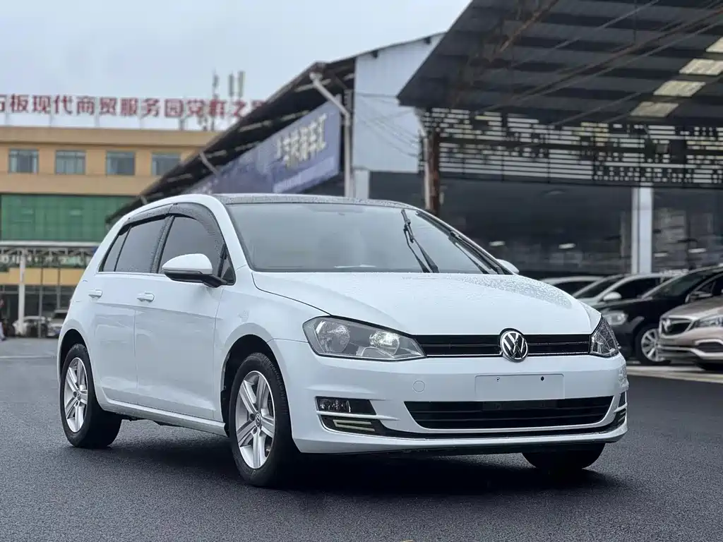 Volkswagen Golf 2016