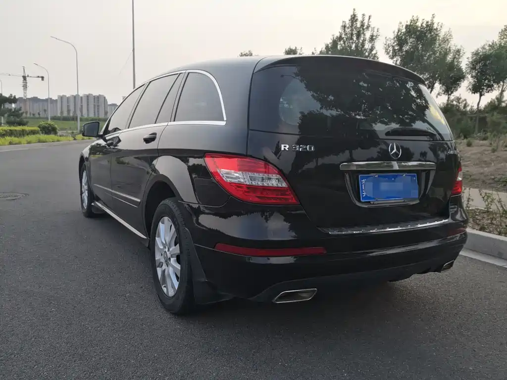 Mercedes-Benz R-Class 2014 — фото 11
