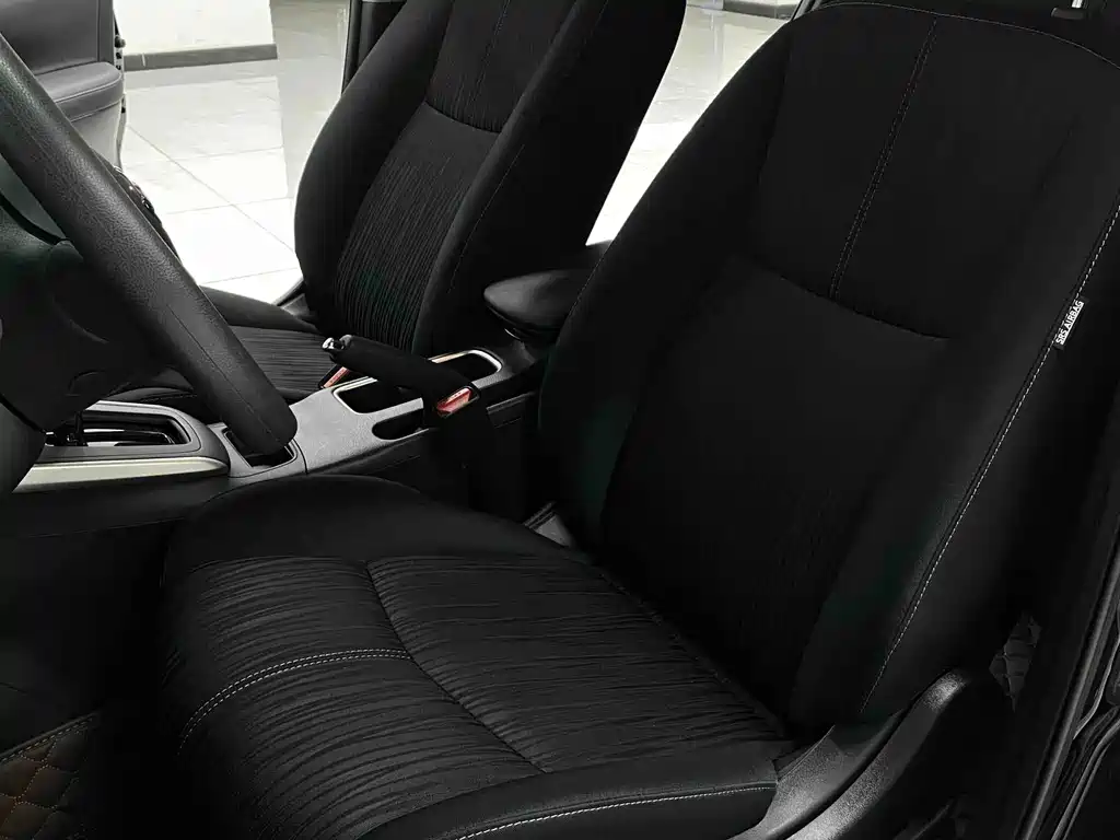 Nissan Sylphy 2024 — фото 11