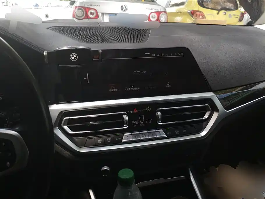BMW 3 Series 2021 — фото 13