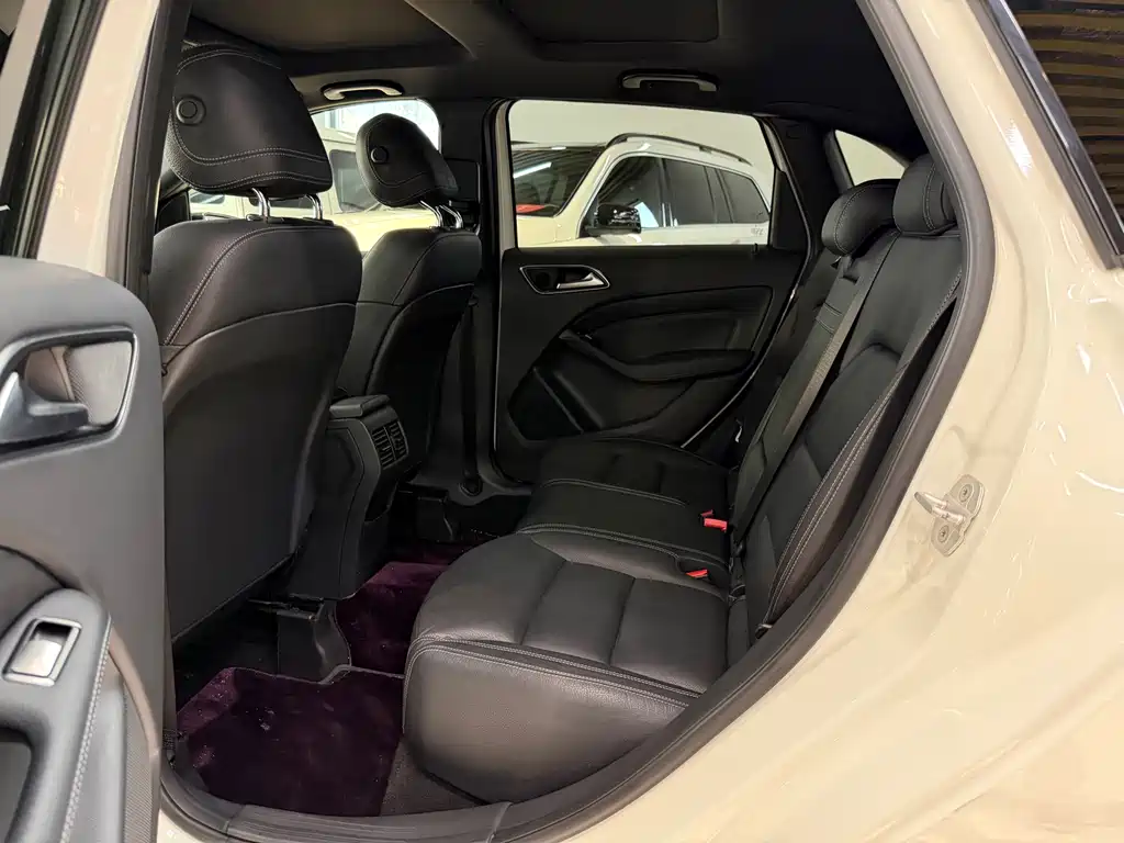 Mercedes-Benz B-Class 2015 — фото 10