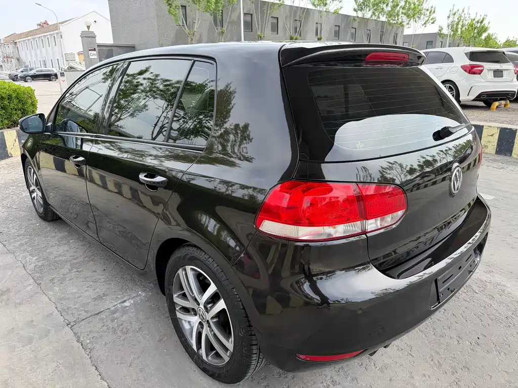 Volkswagen Golf 2010