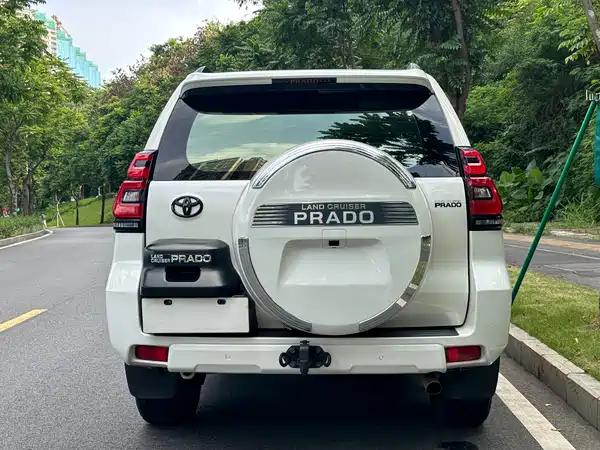 Toyota Prado 2018