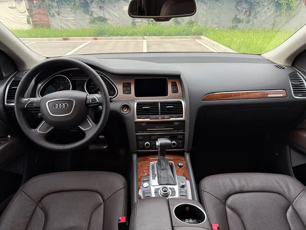 Audi Q7 2014 — фото 9