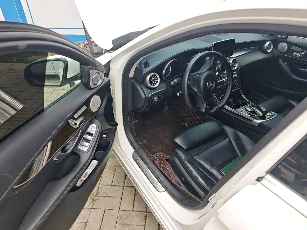Mercedes-Benz C-Class 2014 — фото 14