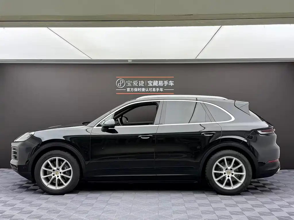 Porsche Cayenne 2024