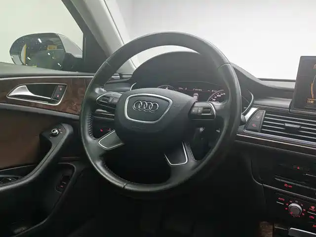 Audi A6L 2014 — фото 13