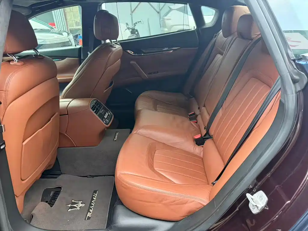 Maserati Quattroporte 2014