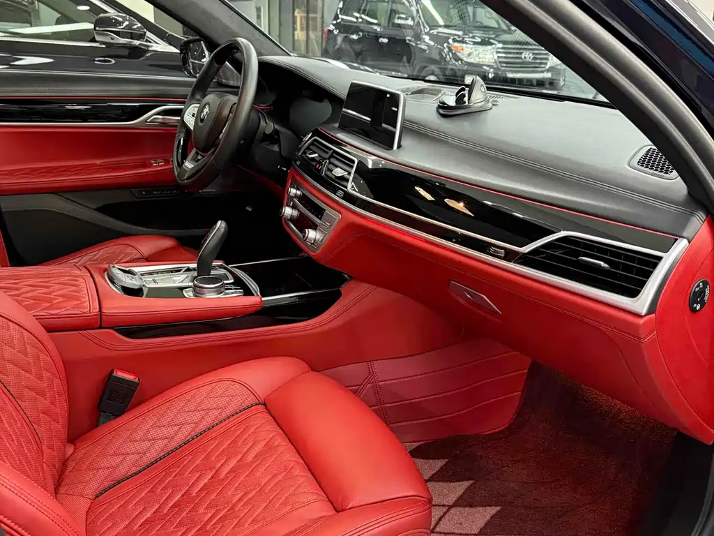BMW 7 Series 2020 — фото 15