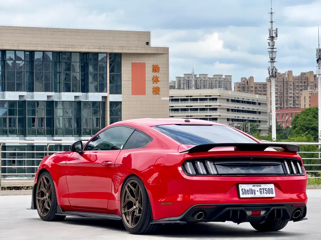 Ford Mustang 2018 — фото 9