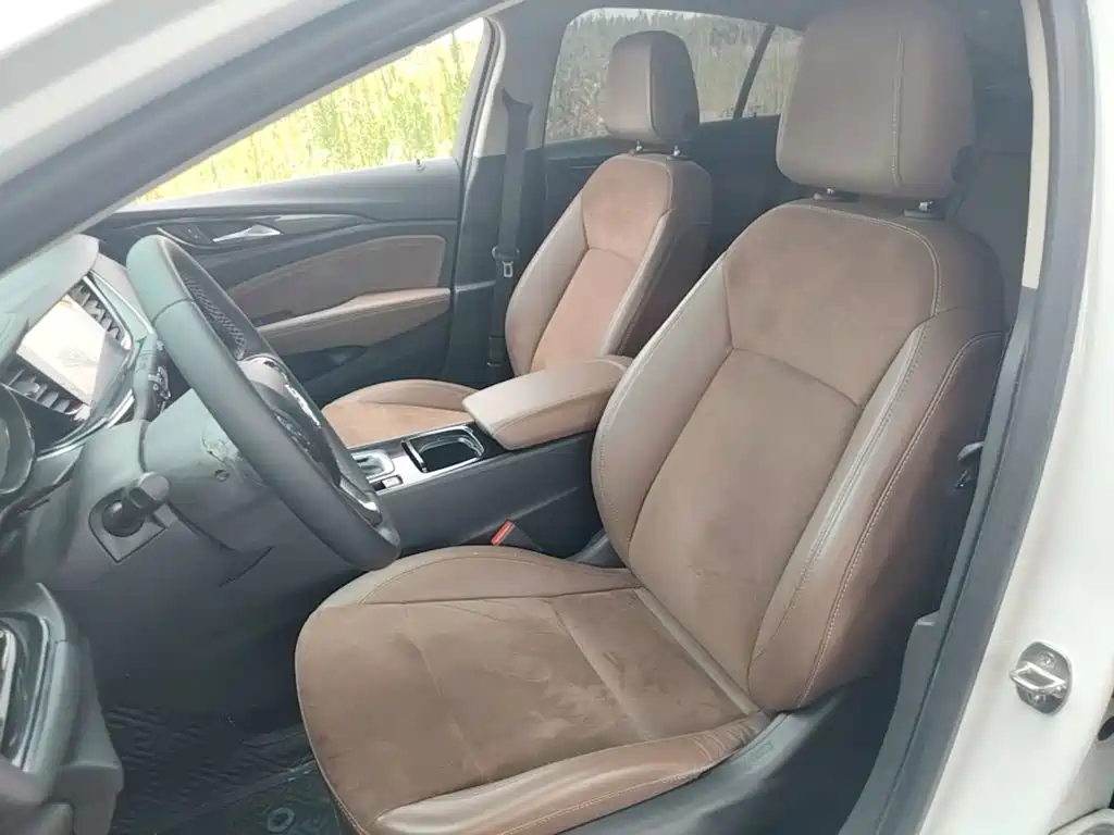 Buick Regal 2019 — фото 15
