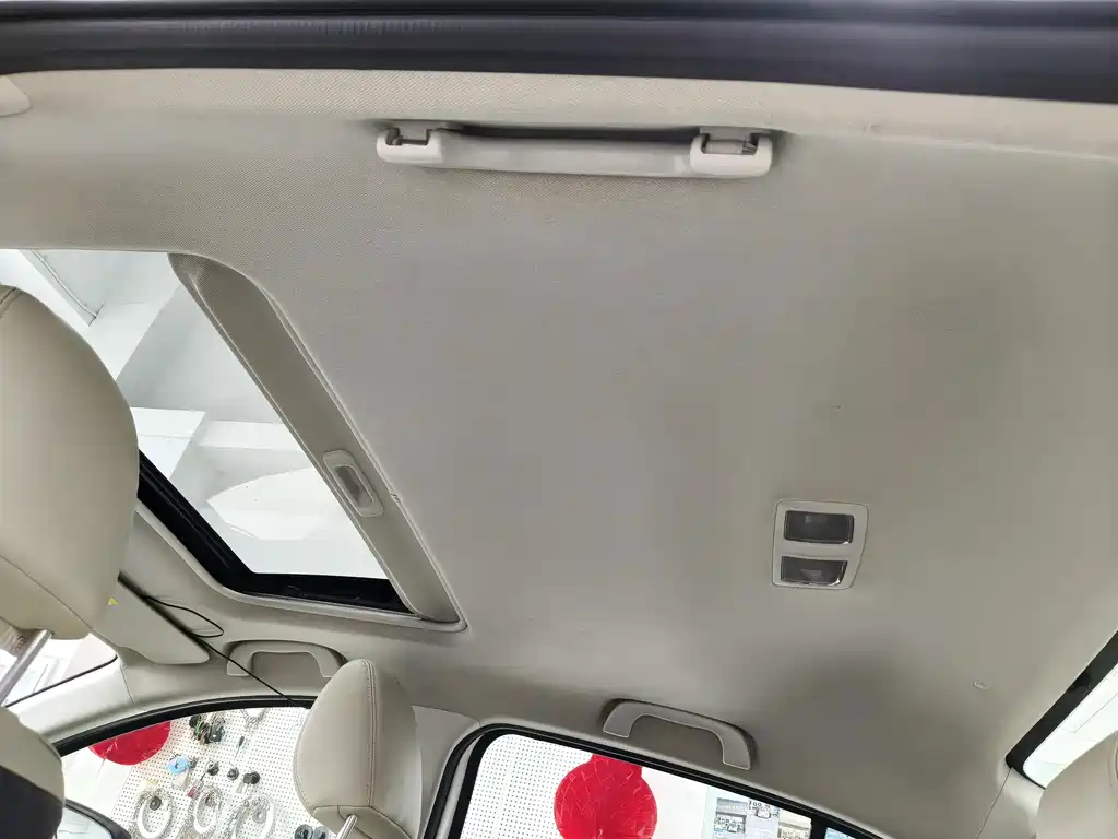 Mazda 3 Axela 2015 — фото 13