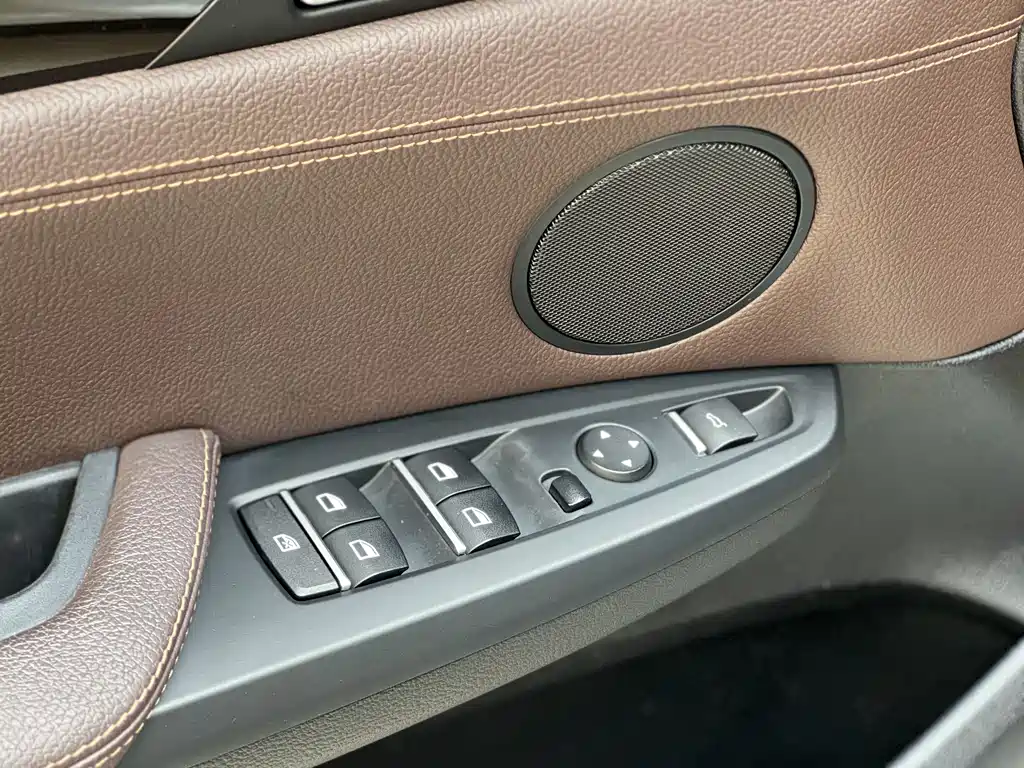 BMW X3 2016 — фото 15