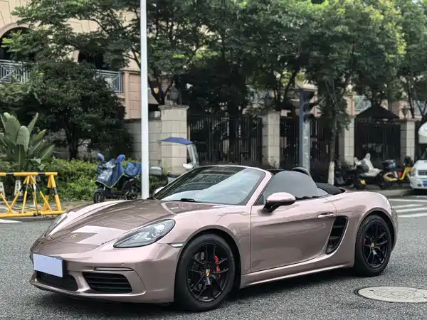 Porsche 718 2017