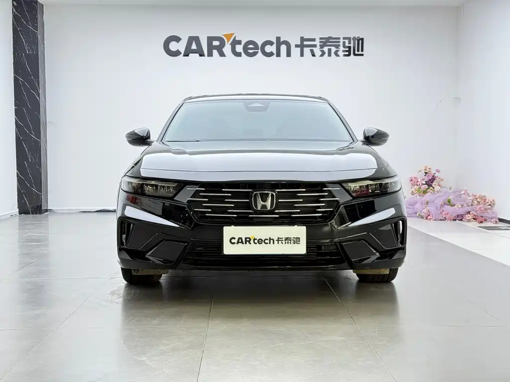Honda Accord 2025 — фото 2