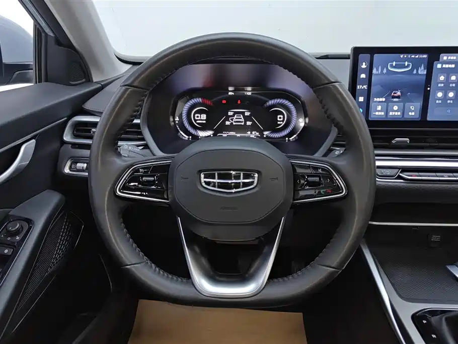 Geely Emgrand 2024 — фото 15