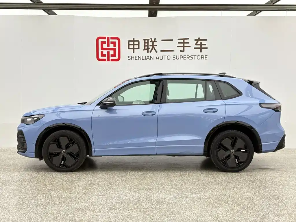 Volkswagen Tiguan L 2024