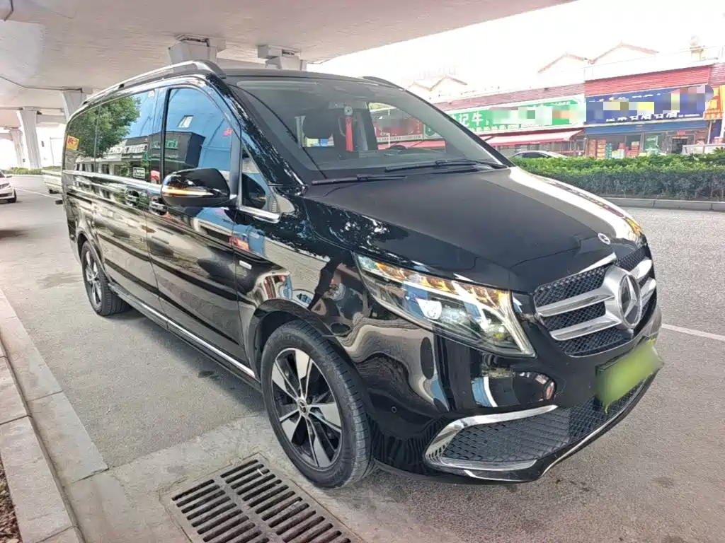 Mercedes-Benz V-Class 2024