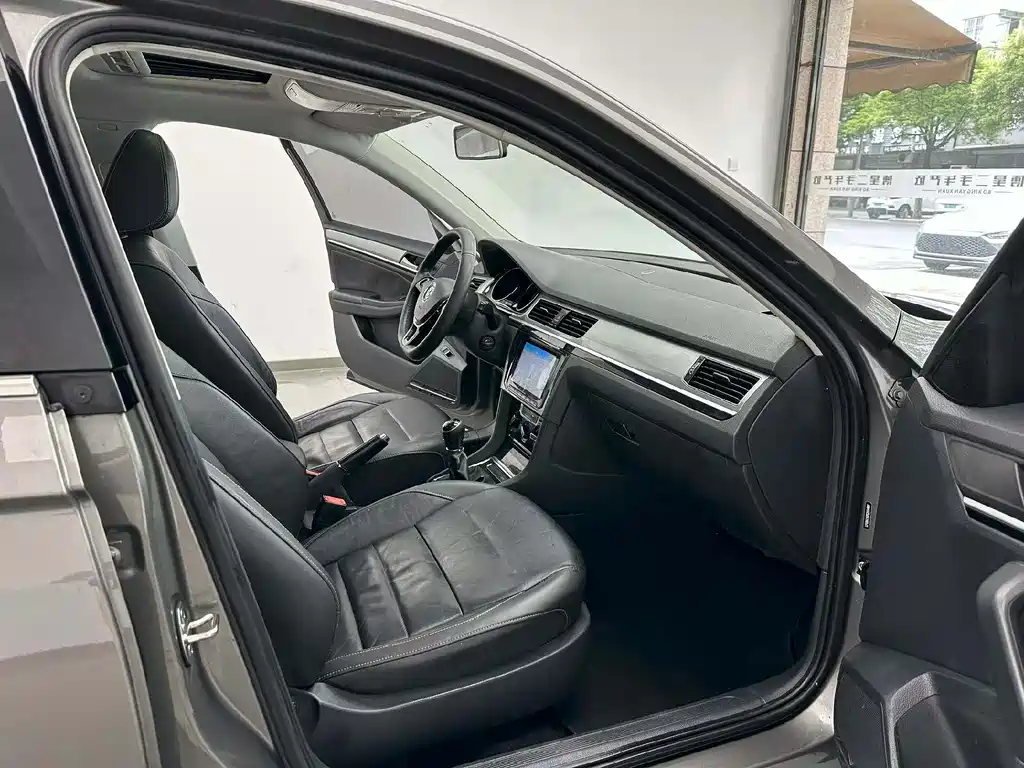 Volkswagen Bora 2016