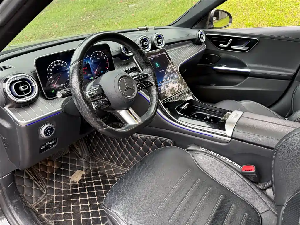 Mercedes-Benz C-Class 2022