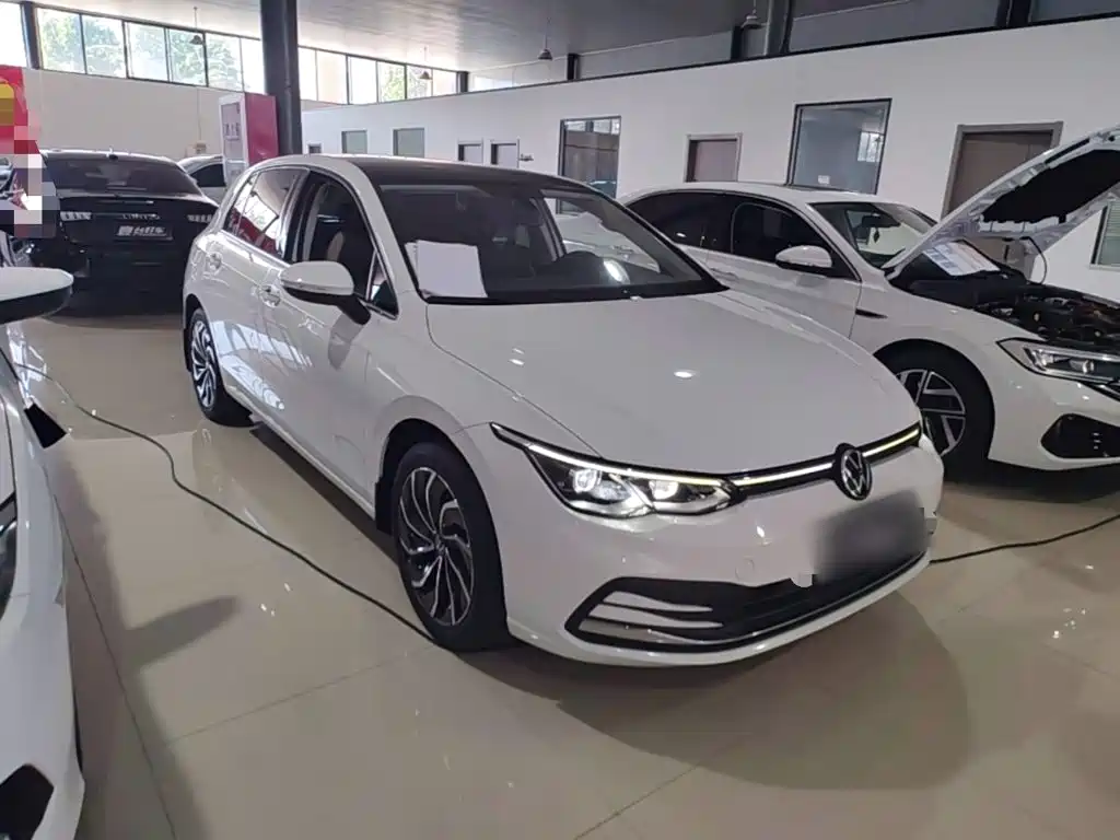 Volkswagen Golf 2022