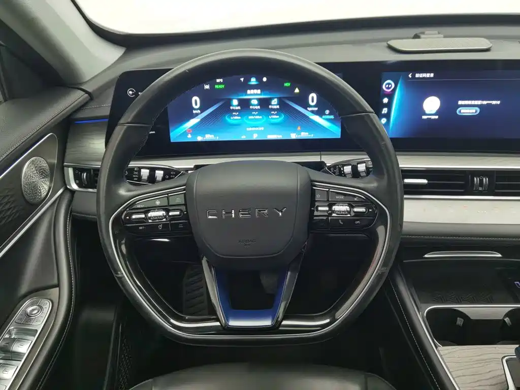 Chery Tiggo 8 PRO New Energy 2023 — фото 11
