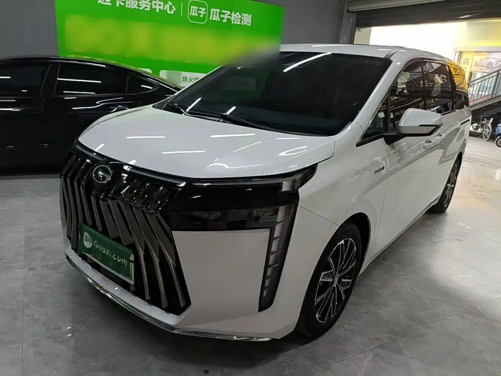 GAC Motor E8 PHEV 2024