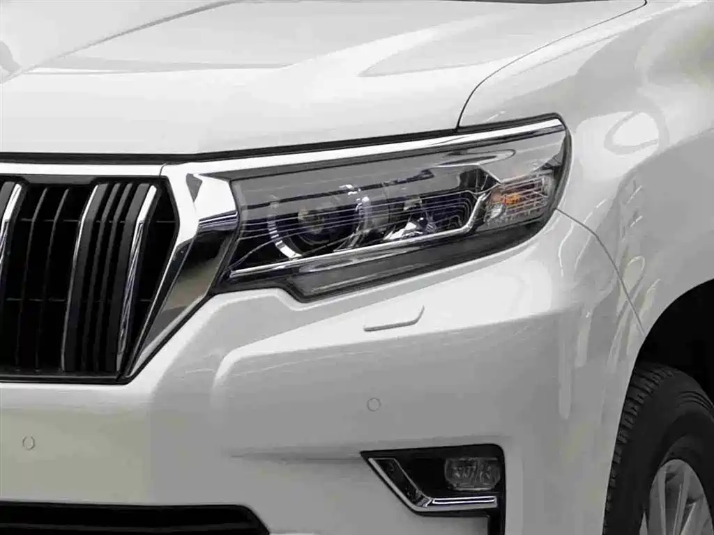 Toyota Prado 2019 — фото 3