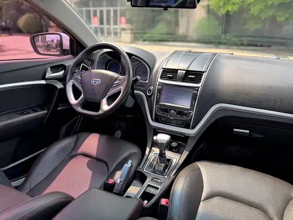 Geely Emgrand 2015