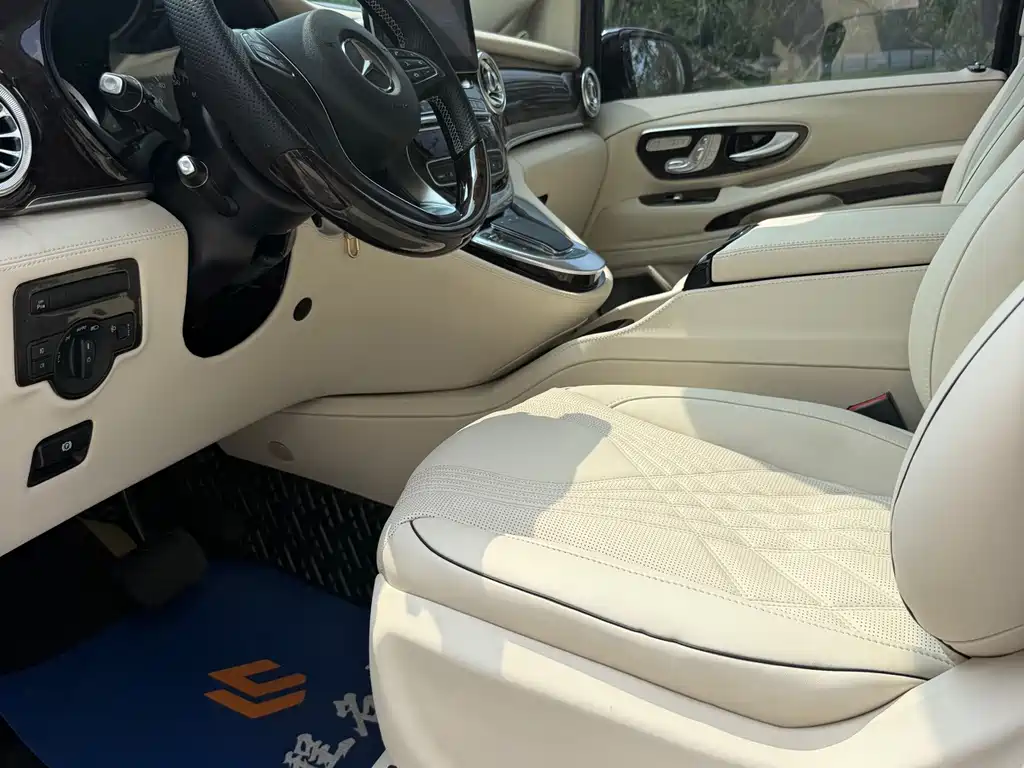 Mercedes-Benz Vito 2019 — фото 10