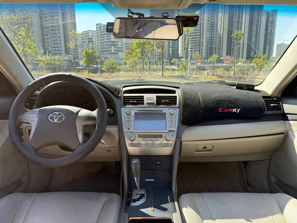 Toyota Camry 2007 — фото 12