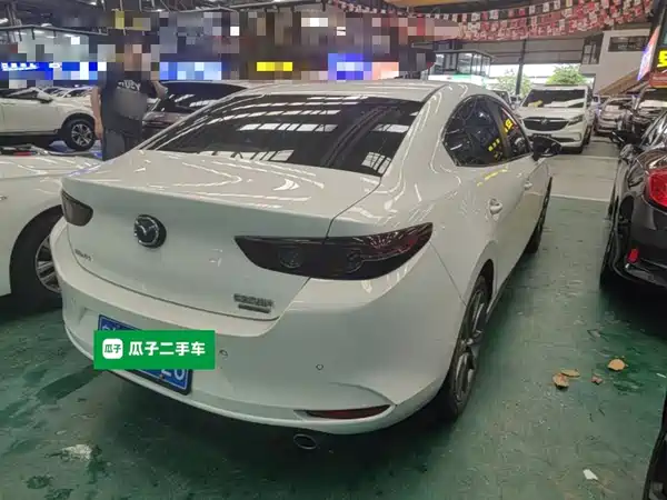 Mazda 3 Axela 2021
