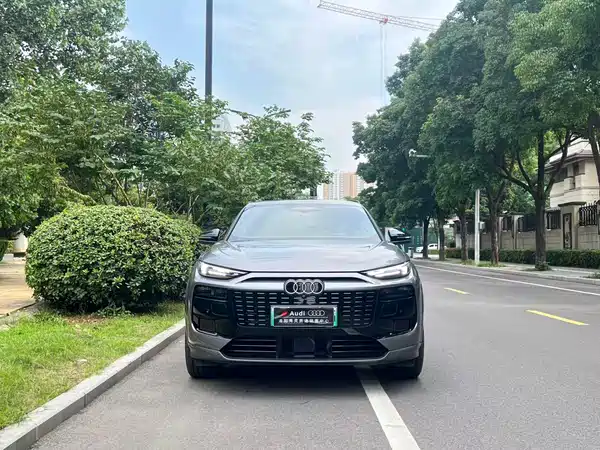 Audi Q6L E-Tron 2026