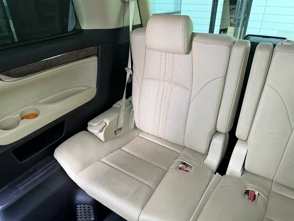 Toyota Alphard 2020 — фото 43