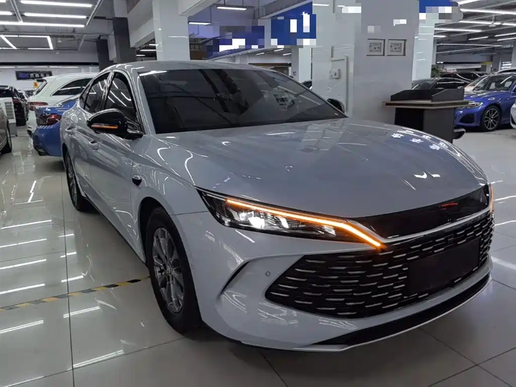 BYD Qin L 2025 — фото 4