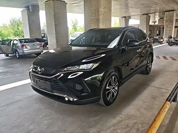 Toyota Harrier 2022