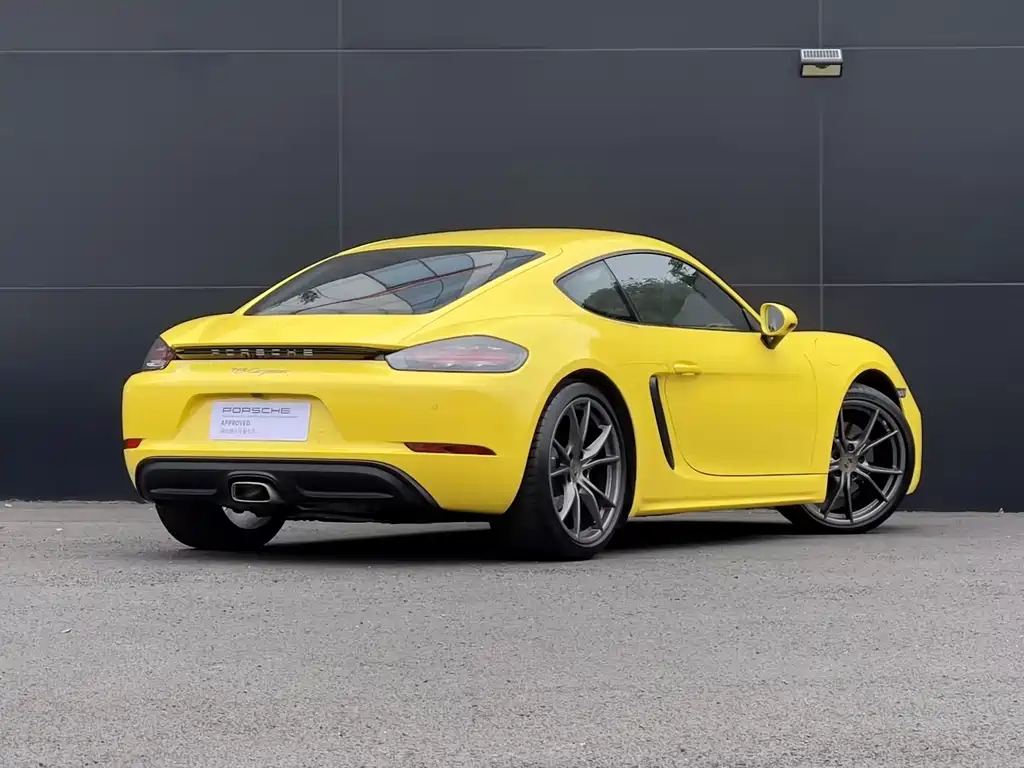 Porsche 718 2023 — фото 2