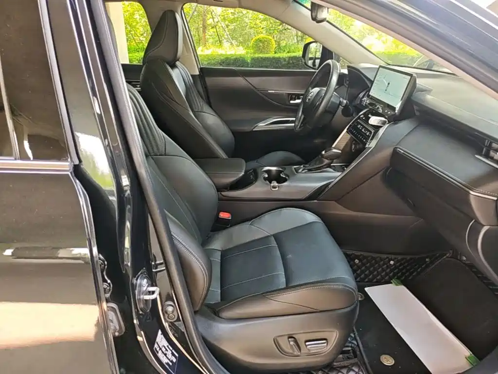 Toyota Harrier 2022 — фото 25