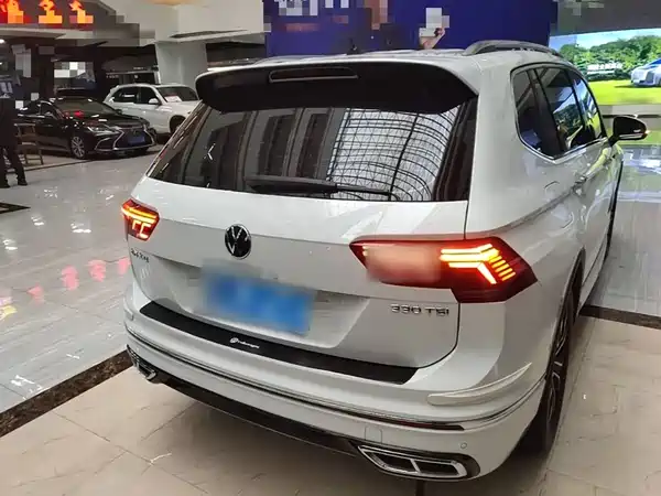 Volkswagen Tiguan L 2024