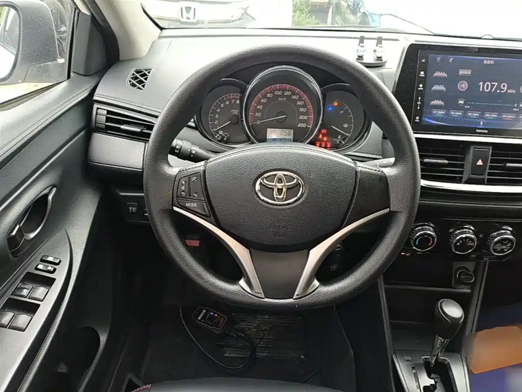 Toyota Vios 2021 — фото 11